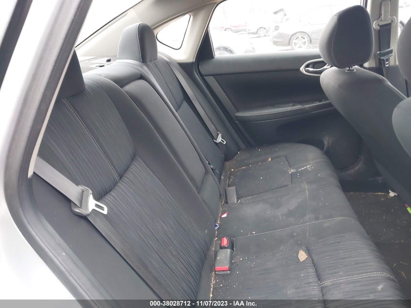 VIN 3N1AB7AP8JL663990 2018 NISSAN SENTRA SV