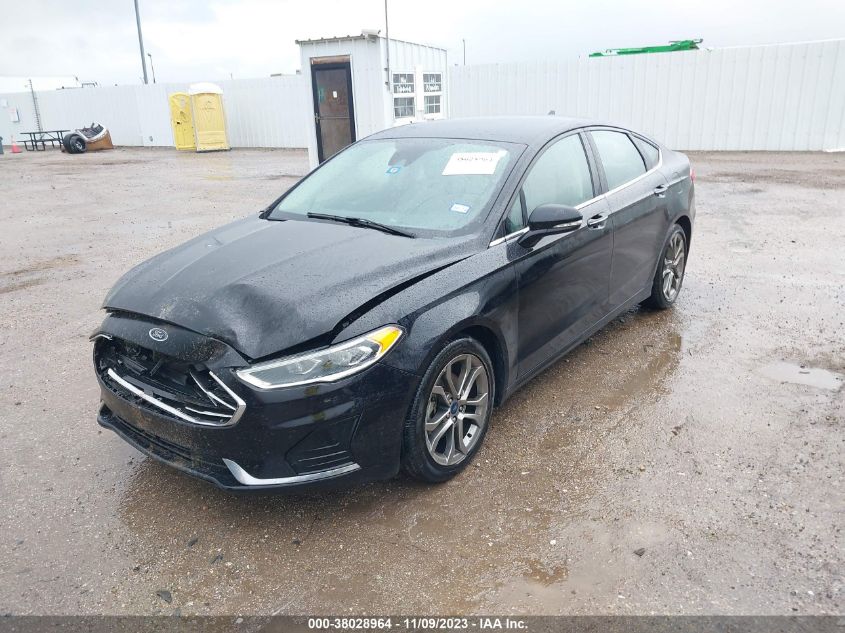 3FA6P0CD2LR177177 2020 FORD FUSION, photo no. 2