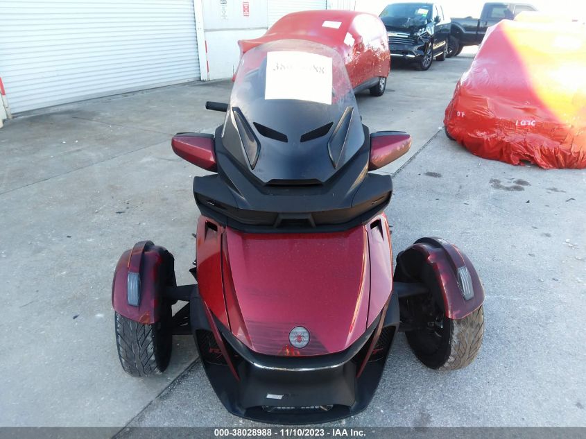 2021 CAN-AM SPYDER ROADSTER RT/RT LIMITED 2BXNBDD22MV005173