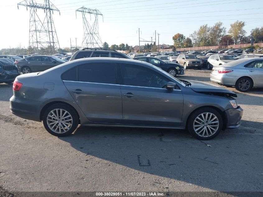 2015 VOLKSWAGEN JETTA SEDAN 1.8T SE - 3VWD17AJXFM251870