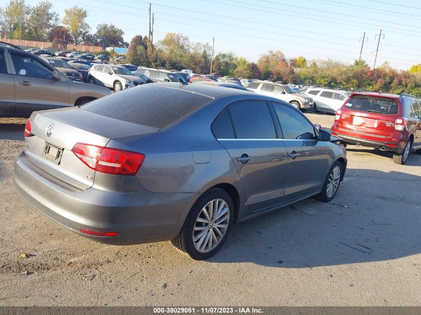 2015 VOLKSWAGEN JETTA SEDAN 1.8T SE - 3VWD17AJXFM251870