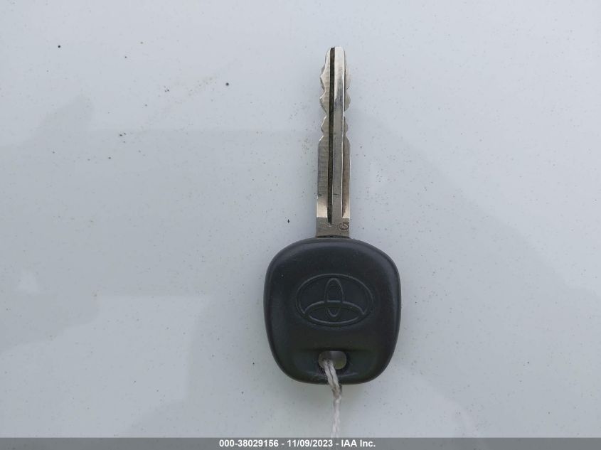2013 TOYOTA PRIUS C - JTDKDTB36D1037396