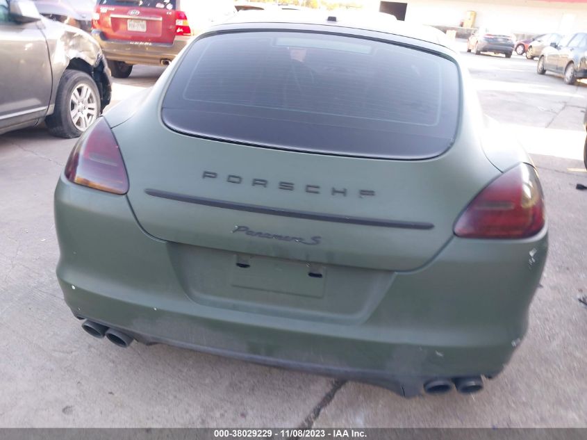2013 PORSCHE PANAMERA S/4 - WP0AB2A73DL060624
