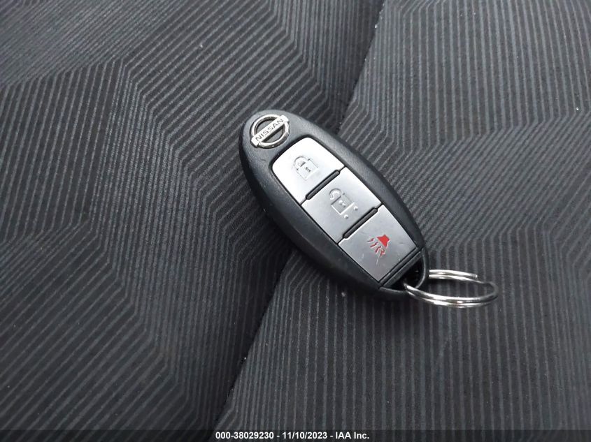 2015 NISSAN ROGUE SV - KNMAT2MT1FP557334