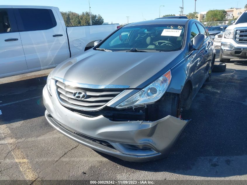 2013 HYUNDAI SONATA GLS - 5NPEB4AC9DH623822