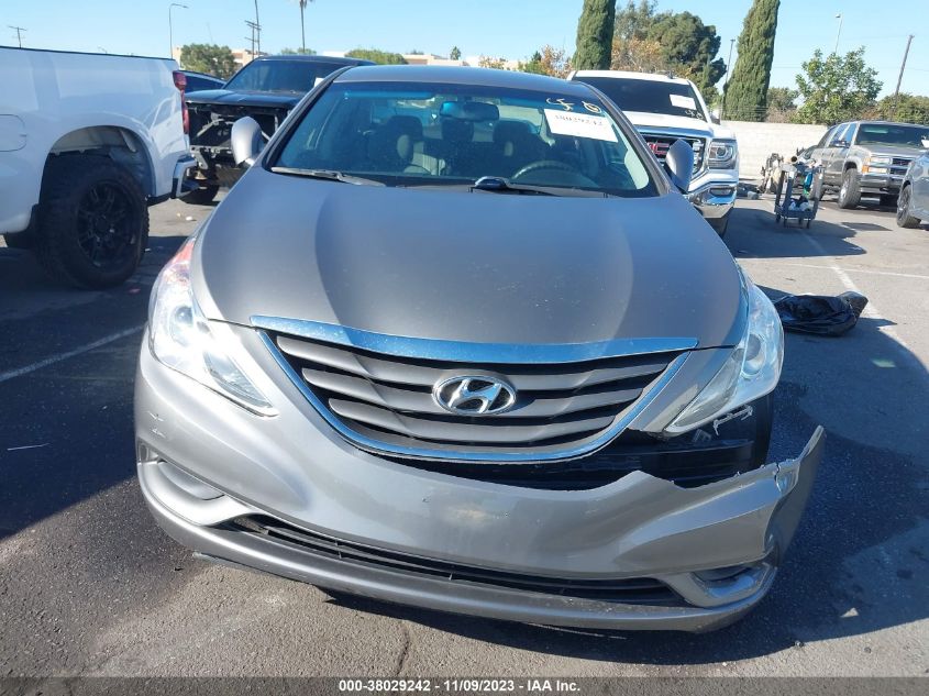 2013 HYUNDAI SONATA GLS - 5NPEB4AC9DH623822