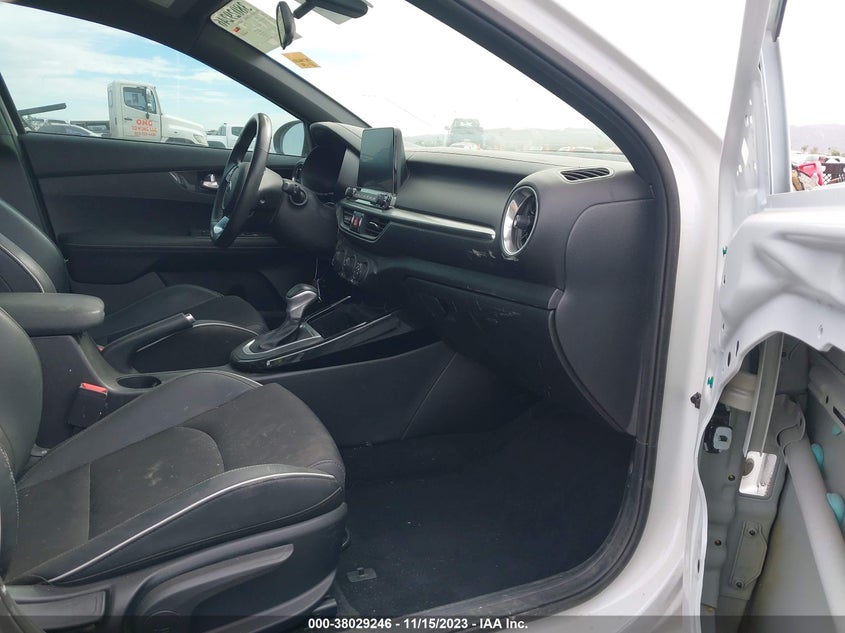 2021 KIA FORTE 2.0L I4 FI DOHC 16V (VIN: 3KPF34AD2ME350236