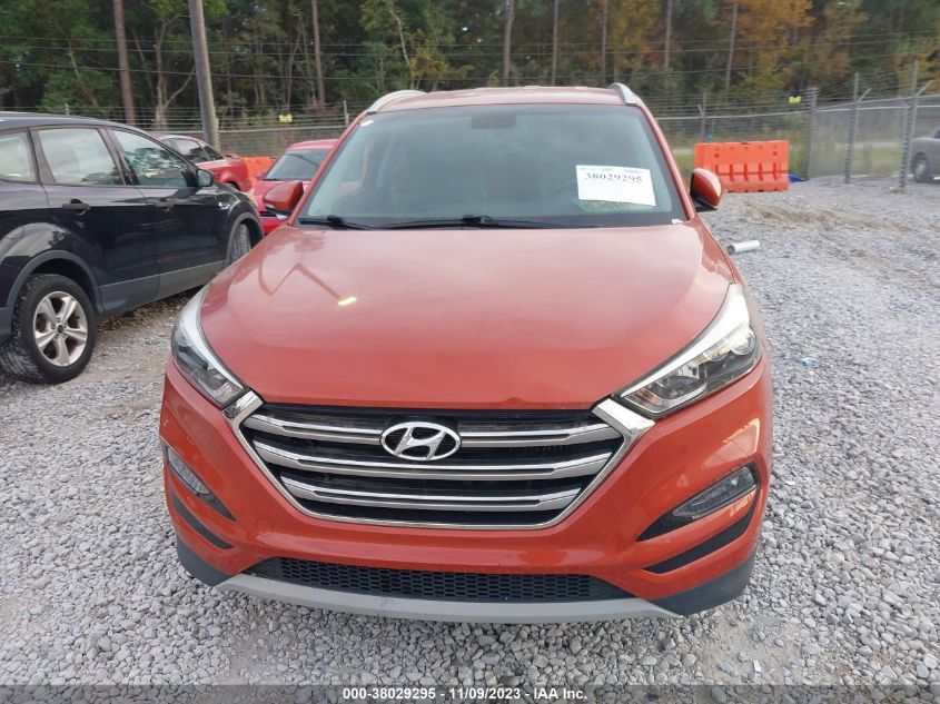 2017 HYUNDAI TUCSON LIMITED/SPORT AND ECO/SE - KM8J3CA21HU308906