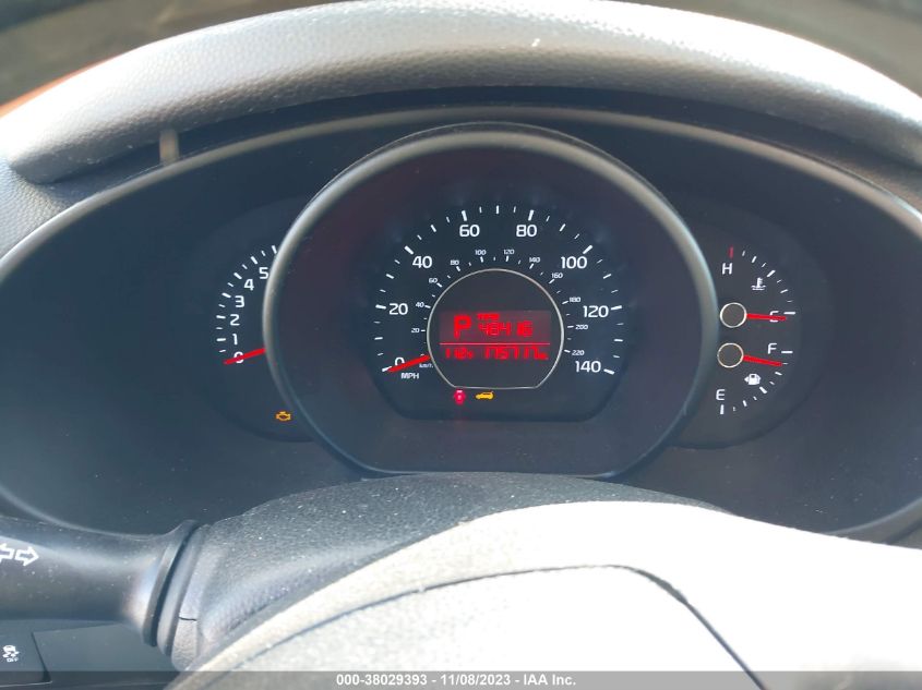 2014 KIA SOUL + - KNDJP3A52E7013522