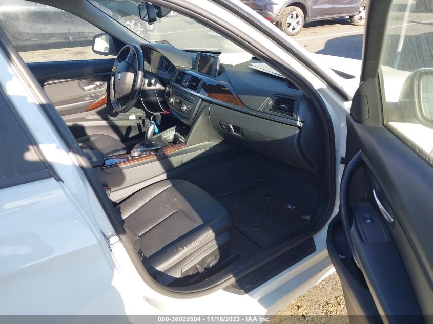 2014 BMW 320I XDRIVE - WBA3C3C53EK200053