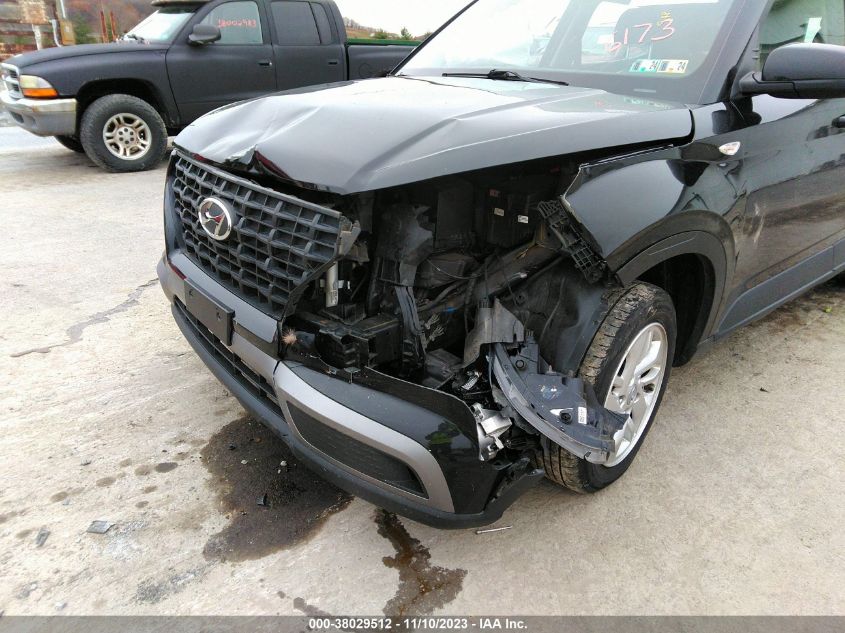 2021 HYUNDAI VENUE SE - KMHRB8A33MU066173