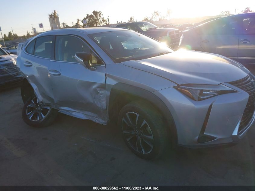 JTHY3JBH6K2015563 Lexus UX 200  