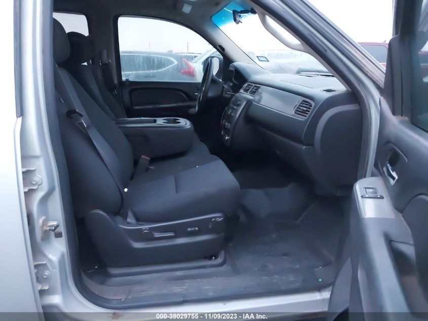 2013 CHEVROLET TAHOE COMMERCIAL FLEET - 1GNLC2E06DR258217