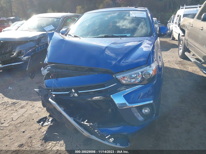 VIN JA4AR3AW4JZ032973 2018 MITSUBISHI OUTLANDER SPORT 2.4 SE