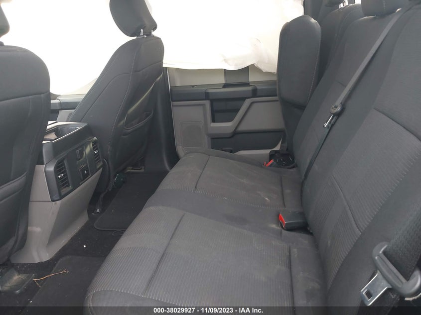 VIN 1FTEW1EP4KFD26495 2019 FORD F-150 XL