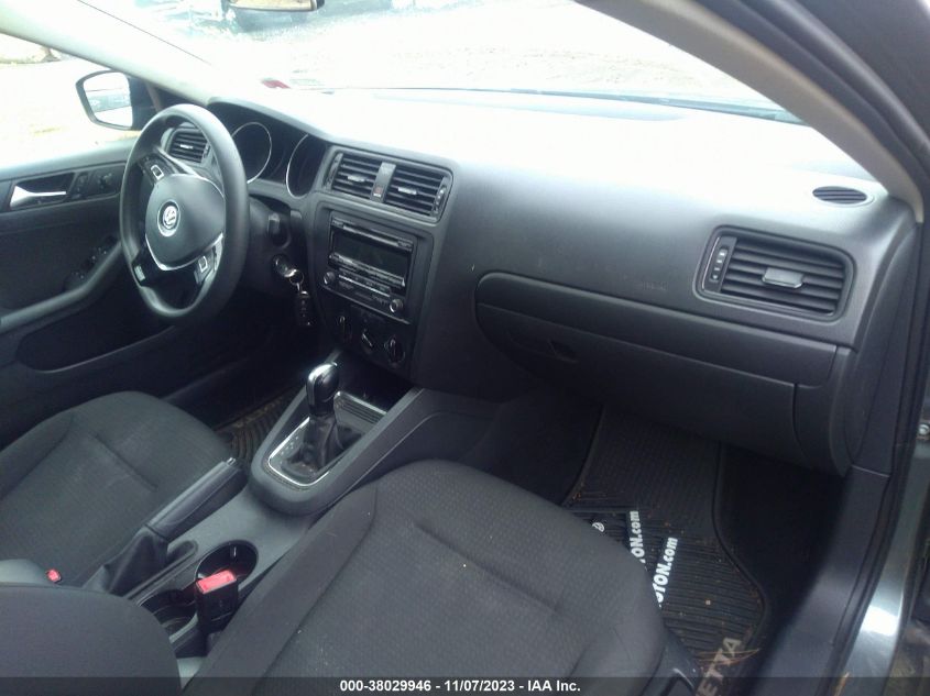 2015 VOLKSWAGEN JETTA SEDAN 2.0L S 3VW2K7AJ2FM291896