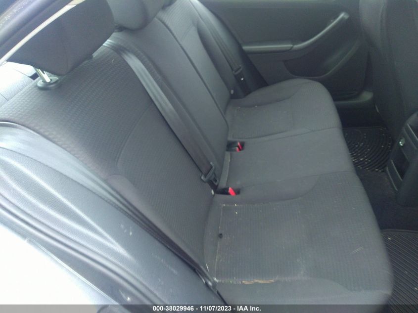 2015 VOLKSWAGEN JETTA SEDAN 2.0L S 3VW2K7AJ2FM291896