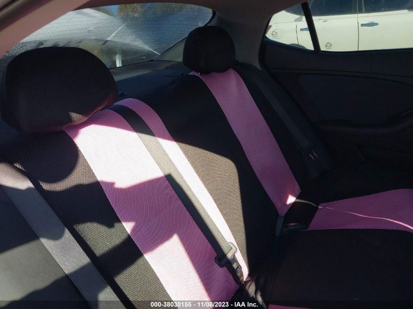 2015 KIA OPTIMA LX - 5XXGM4A70FG385427