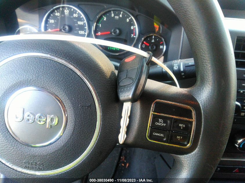 1C4PJLAK9CW127439 2012 JEEP LIBERTY SPORTphoto 11