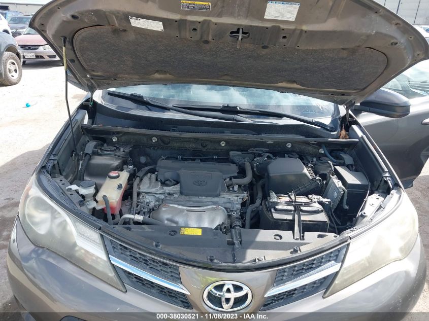 2014 TOYOTA RAV4 LE - JTMZFREVXED034400