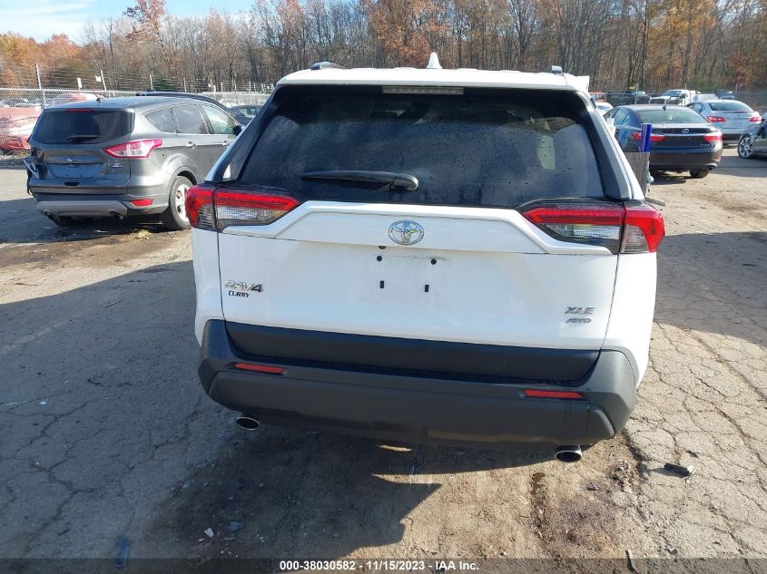 2020 TOYOTA RAV4 XLE - 2T3P1RFV6LW090483