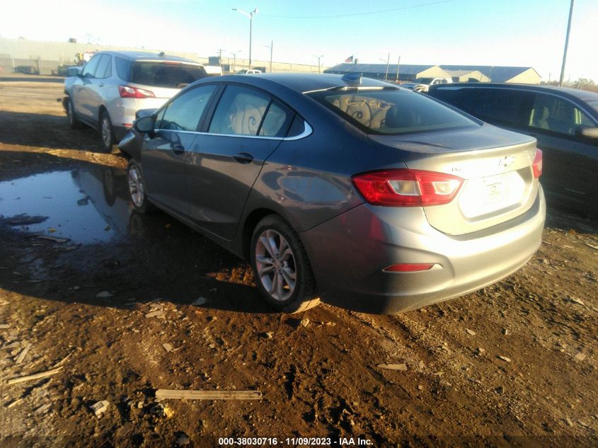 2019 CHEVROLET CRUZE LT - 1G1BE5SM1K7106760