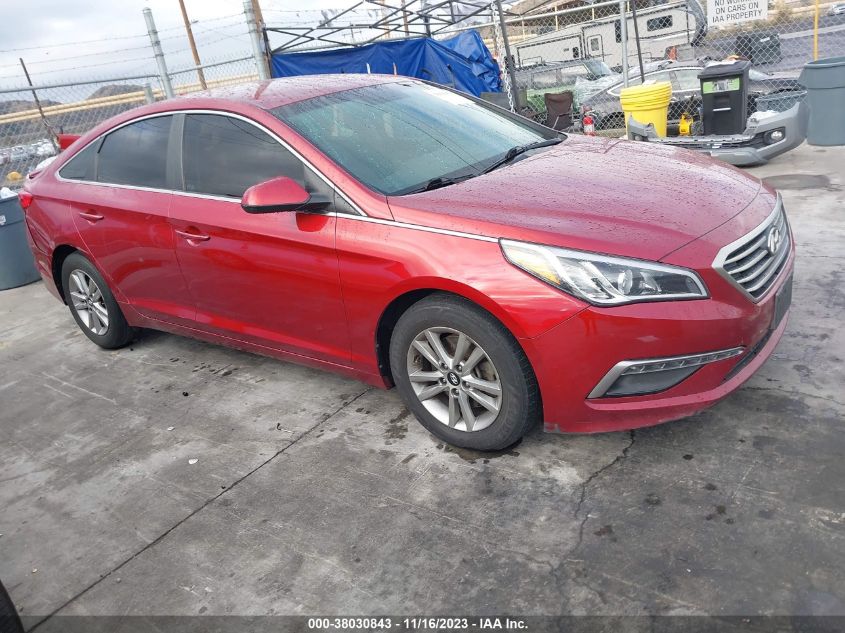 2015 HYUNDAI SONATA SE - 5NPE24AF3FH017963