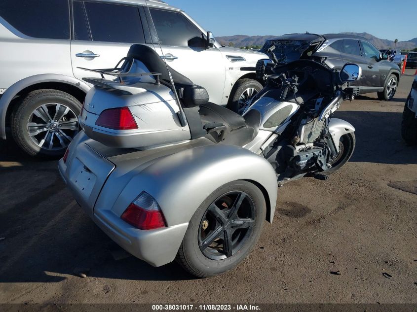 2016 HONDA GL1800 ABS JH2SC68N5GK200669