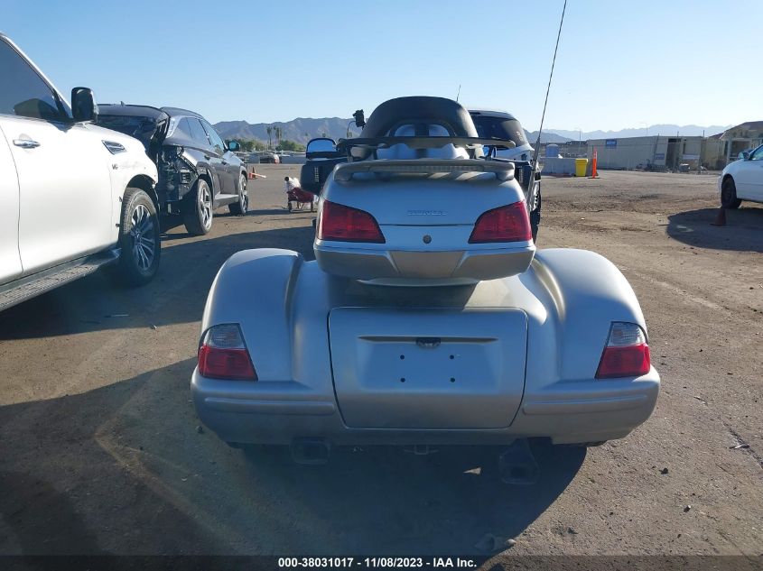 2016 HONDA GL1800 ABS JH2SC68N5GK200669