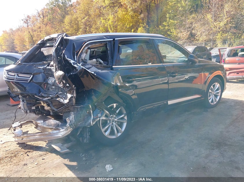 VIN WA1LHAF72JD005558 2018 AUDI Q7 PREMIUM PLUS