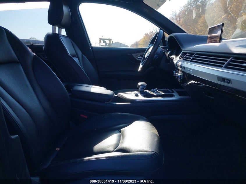 VIN WA1LHAF72JD005558 2018 AUDI Q7 PREMIUM PLUS