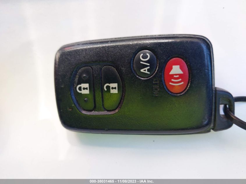 2015 TOYOTA PRIUS THREE - JTDKN3DU4F1994731