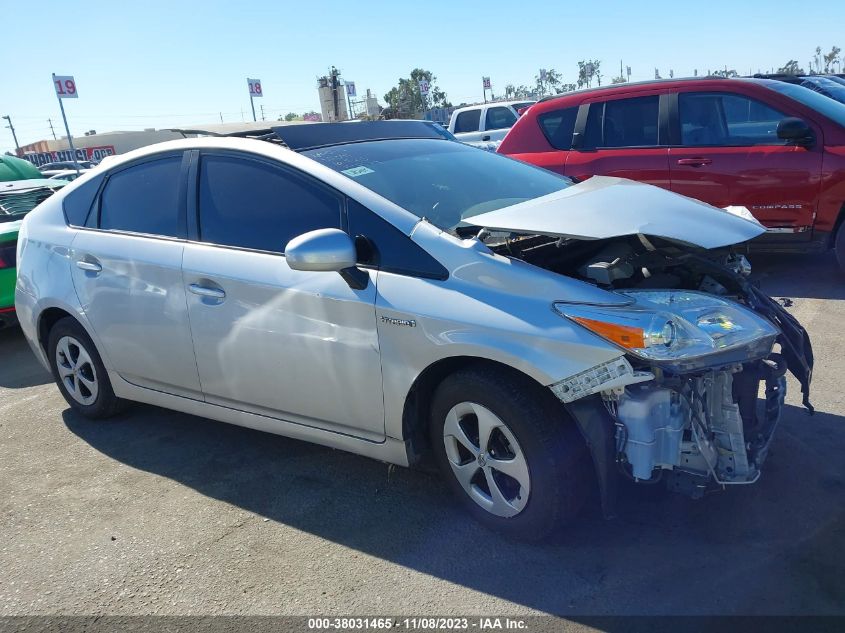 2015 TOYOTA PRIUS THREE - JTDKN3DU4F1994731
