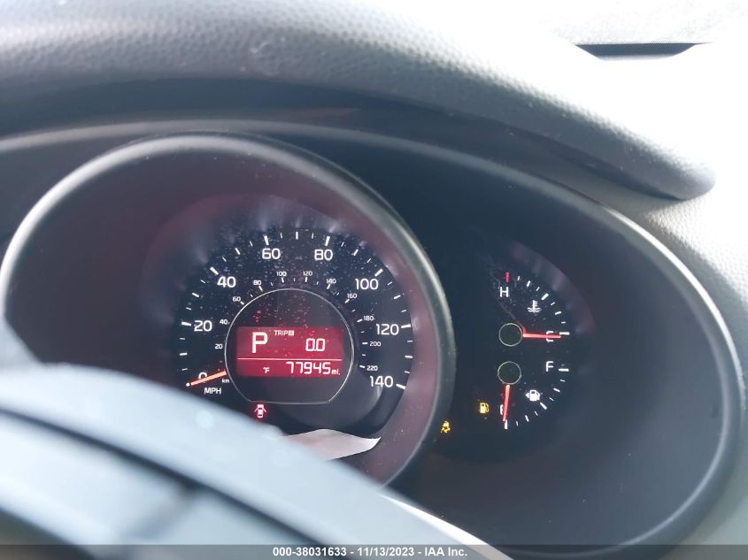 2014 KIA SOUL + - KNDJP3A52E7034144
