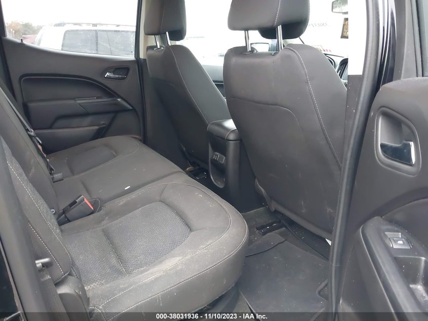 VIN 1GCGTCEN1J1101393 2018 CHEVROLET COLORADO LT