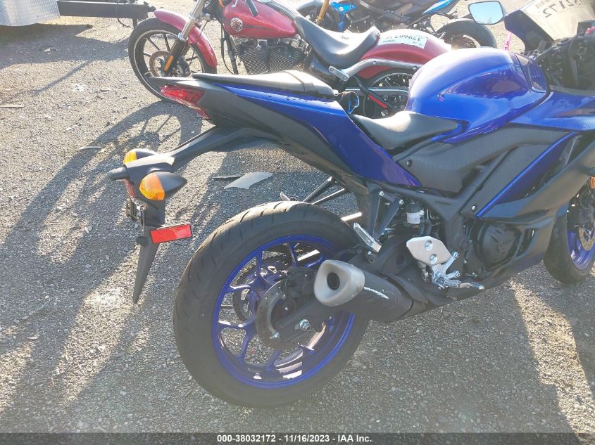 2023 YAMAHA YZFR3 A MH3RH18Y9PK009635