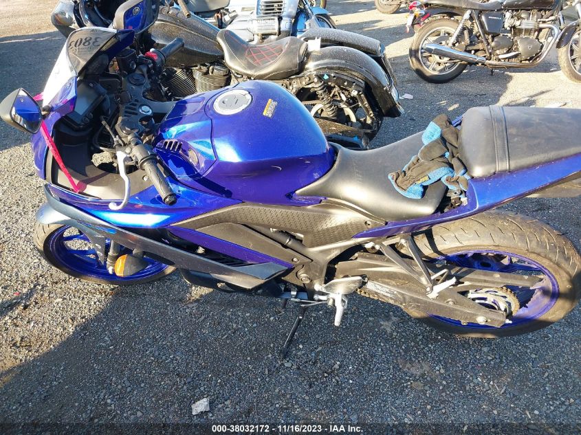 2023 YAMAHA YZFR3 A MH3RH18Y9PK009635