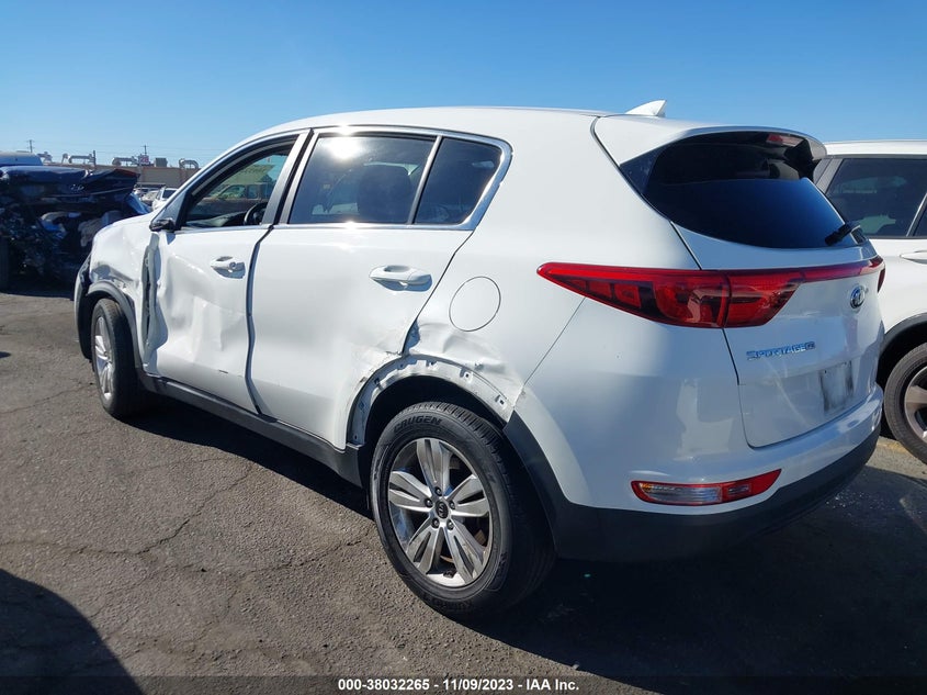 VIN KNDPM3AC5K7599873 2019 KIA SPORTAGE LX