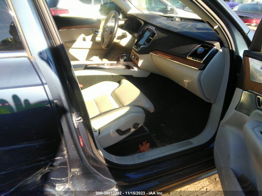 2018 VOLVO XC90 T6 - YV4A22PL9J1370916