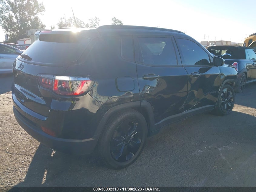 VIN 3C4NJCBB7KT726804 2019 JEEP COMPASS LATITUDE