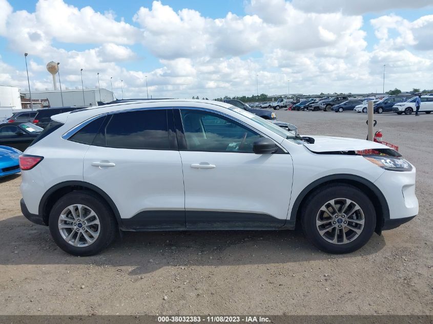 2022 FORD ESCAPE SE - 1FMCU0G61NUB96232