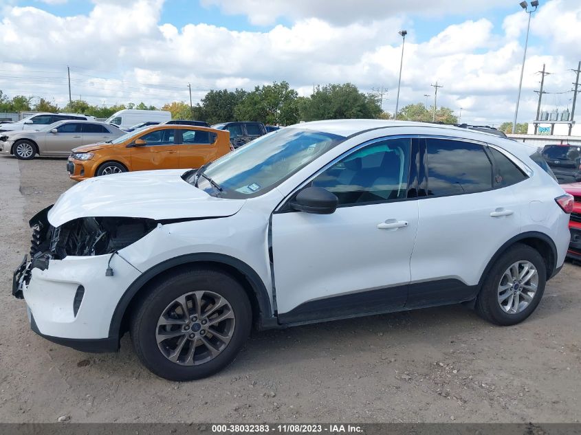 2022 FORD ESCAPE SE - 1FMCU0G61NUB96232