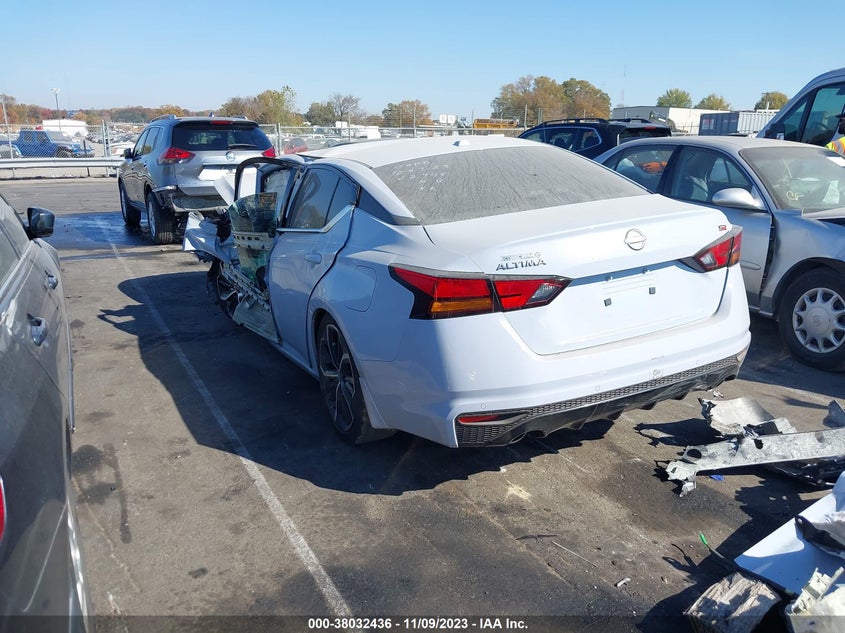 VIN 1N4BL4CV8RN322745 2024 NISSAN ALTIMA SR