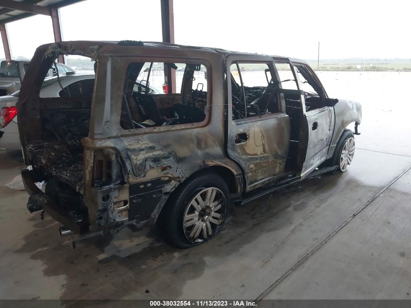 2014 LINCOLN NAVIGATOR - 5LMJJ2J5XEEL03457