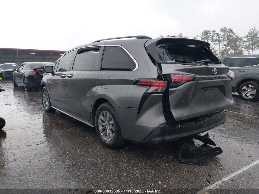 VIN 5TDJRKEC0MS004464 2021 TOYOTA SIENNA XLE