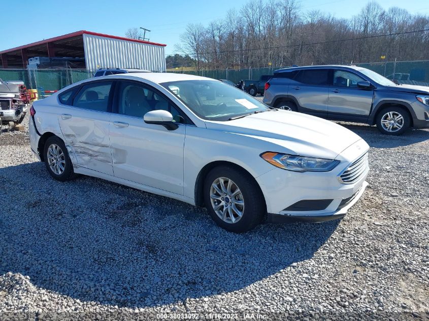 2018 FORD FUSION S - 3FA6P0G73JR128703