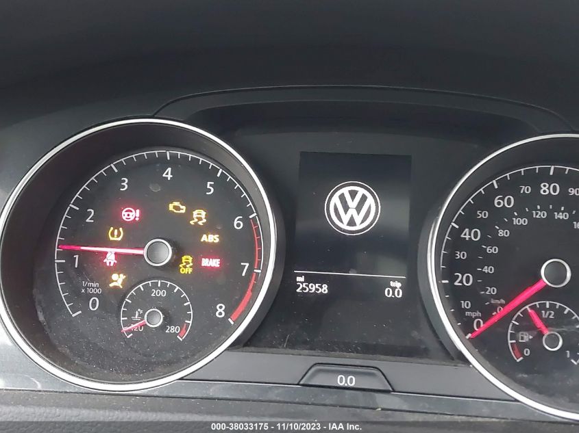 2018 VOLKSWAGEN GOLF S/SE - 3VWG17AU5JM262906