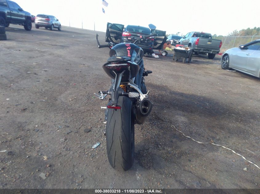 2022 TRIUMPH MOTORCYCLE SPEED TRIPLE 1200 RS SMTP01ST7NTAG1525