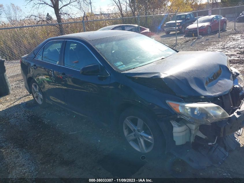 2014 TOYOTA CAMRY SE - 4T1BF1FK9EU440879