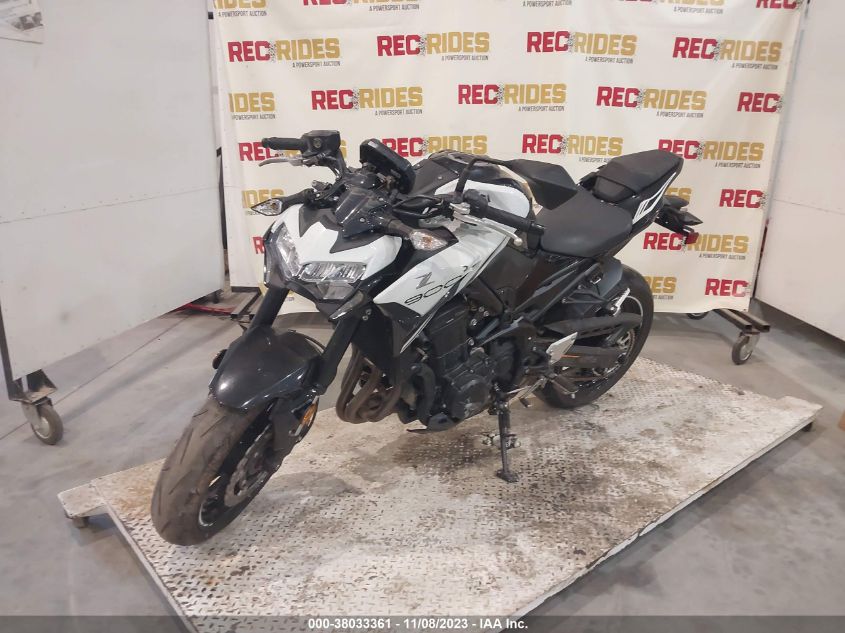 2022 KAWASAKI ZR900 - JKAZR2F1XNA041367